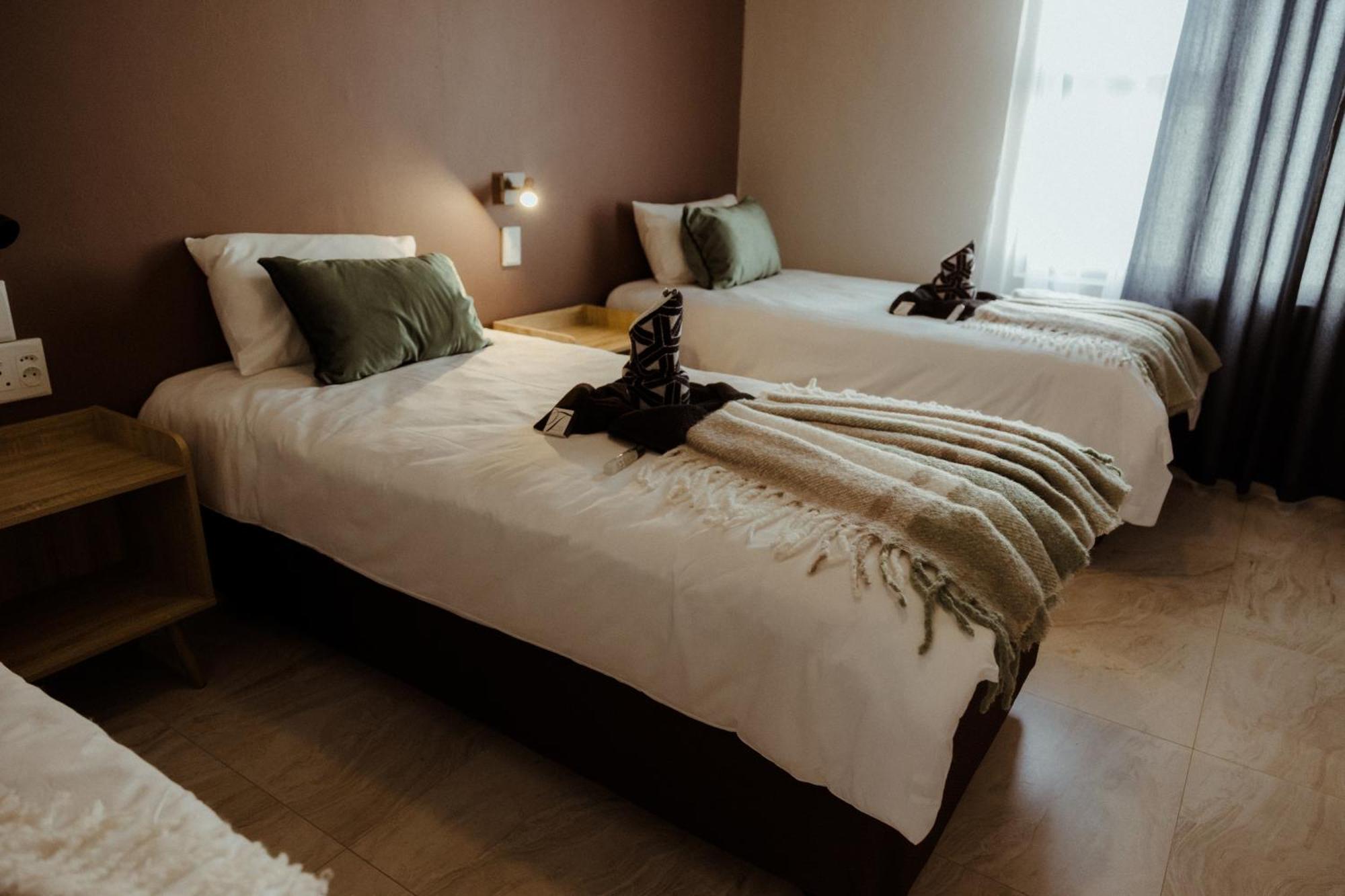 Out Of Africa Town Lodge Otjiwarongo Εξωτερικό φωτογραφία